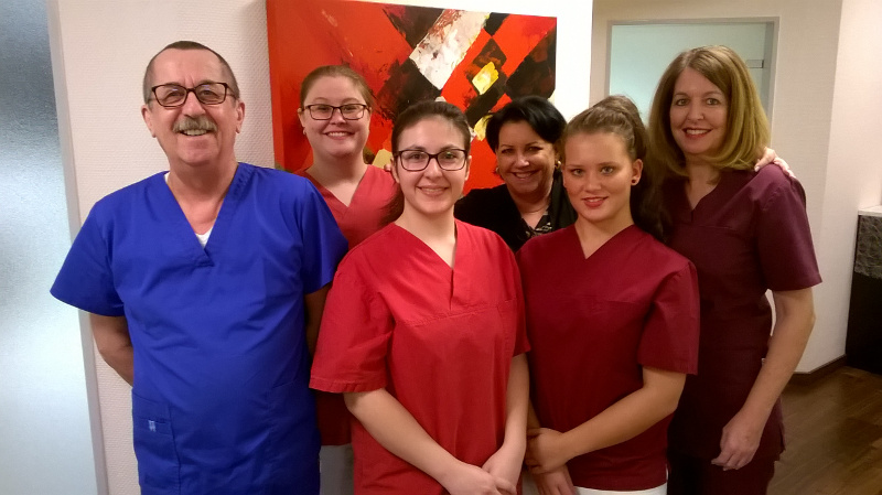Team der Praxis Dr. med. dent. Albert Schachermeier